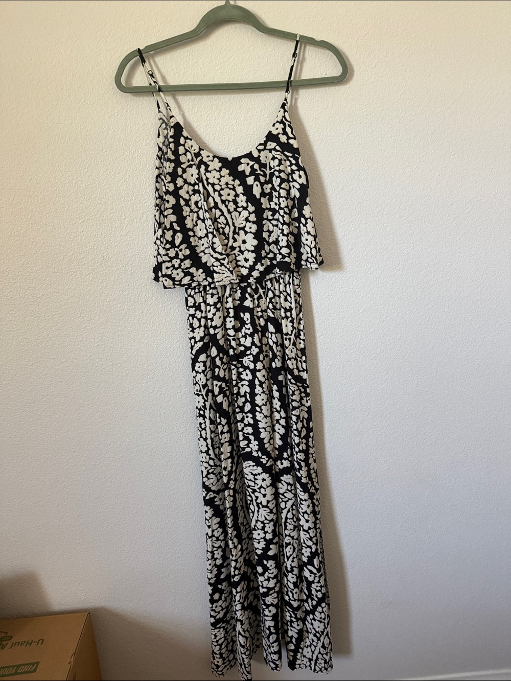 Lucky Brand Black and White Floral Maxi Dress so fun love the flirty top